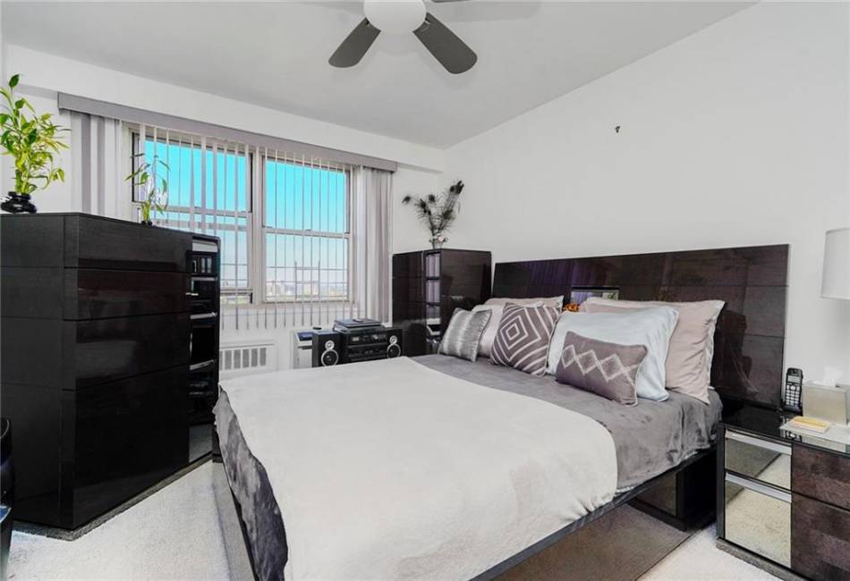 2483 16th Street, Brooklyn, New York 11214, 2 Bedrooms Bedrooms, ,1 BathroomBathrooms,Residential,For Sale,16th,492785