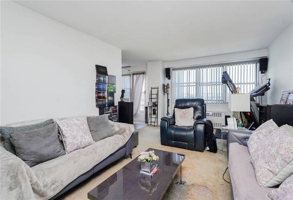 2483 16th Street, Brooklyn, New York 11214, 2 Bedrooms Bedrooms, ,1 BathroomBathrooms,Residential,For Sale,16th,492785