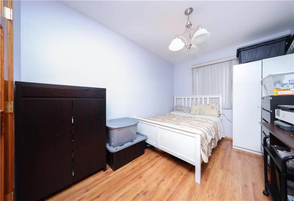 97 Debbie Street, Staten Island, New York 10314, 2 Bedrooms Bedrooms, ,2 BathroomsBathrooms,Residential,For Sale,Debbie,492793