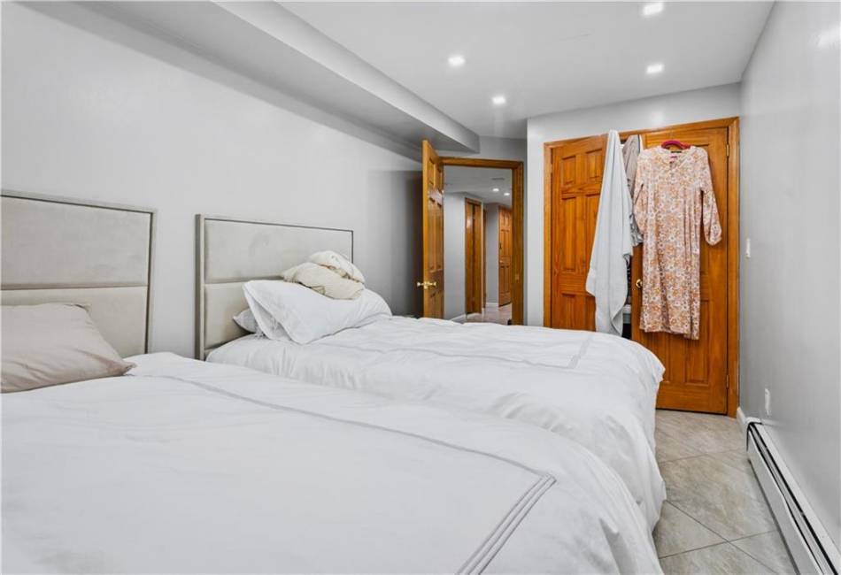 1342 10th Street, Brooklyn, New York 11230, 6 Bedrooms Bedrooms, ,Residential,For Sale,10th,492797
