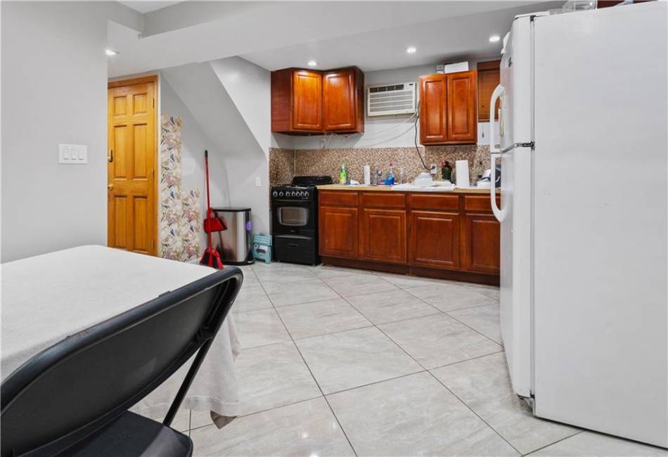 1342 10th Street, Brooklyn, New York 11230, 6 Bedrooms Bedrooms, ,Residential,For Sale,10th,492797