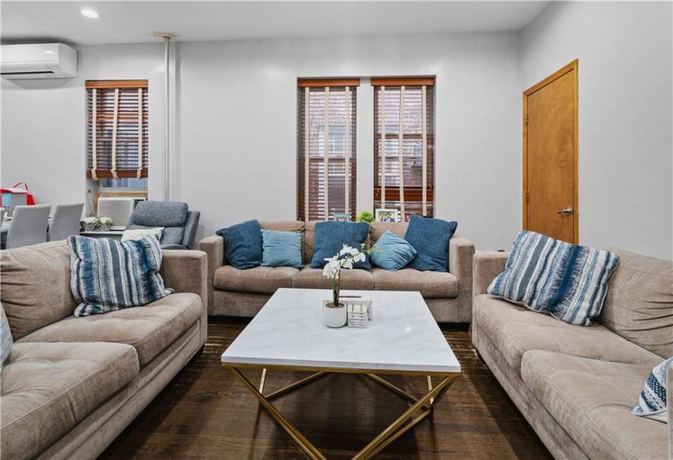 1342 10th Street, Brooklyn, New York 11230, 6 Bedrooms Bedrooms, ,Residential,For Sale,10th,492797