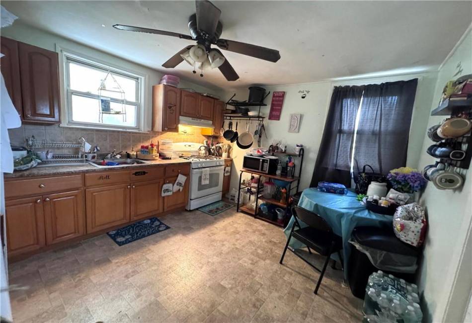 181 Beach 91st Street, Rockaway Beach, New York 11693, 6 Bedrooms Bedrooms, ,5 BathroomsBathrooms,Residential,For Sale,Beach 91st,492798