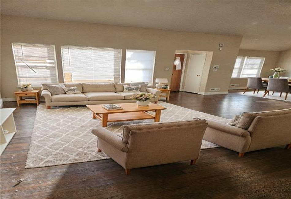 225 Mayfair Drive, Brooklyn, New York 11234, 3 Bedrooms Bedrooms, ,3 BathroomsBathrooms,Residential,For Sale,Mayfair,492803
