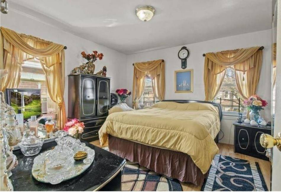 1505 54th Street, Brooklyn, New York 11234, 2 Bedrooms Bedrooms, ,3 BathroomsBathrooms,Residential,For Sale,54th,492804