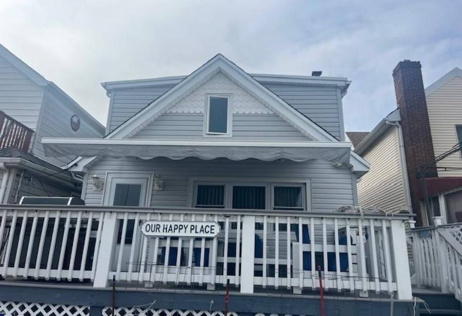 32 Gotham Avenue, Brooklyn, New York 11229, 3 Bedrooms Bedrooms, ,2 BathroomsBathrooms,Residential,For Sale,Gotham,492740