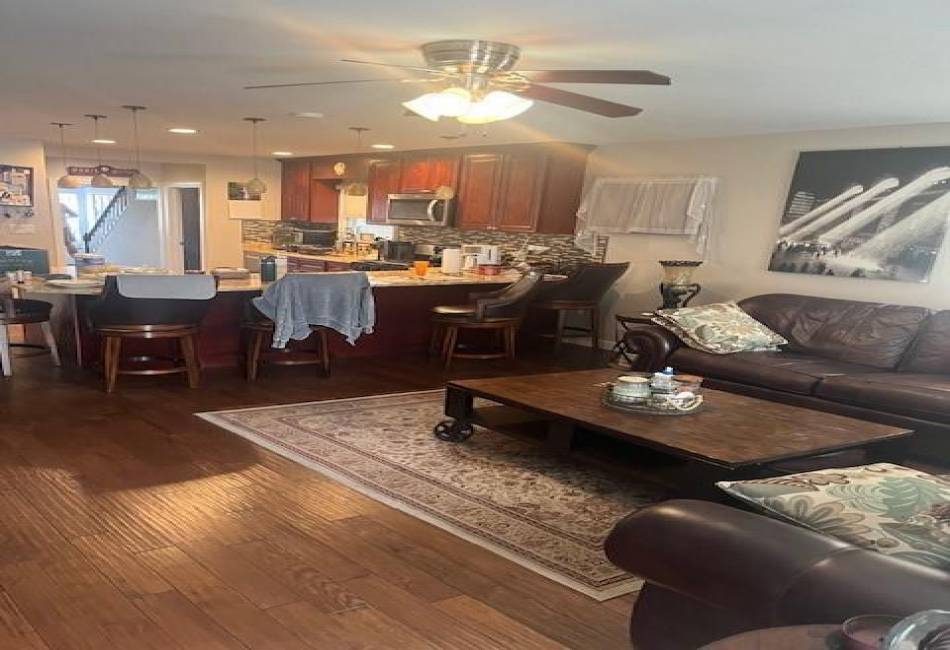 32 Gotham Avenue, Brooklyn, New York 11229, 3 Bedrooms Bedrooms, ,2 BathroomsBathrooms,Residential,For Sale,Gotham,492740