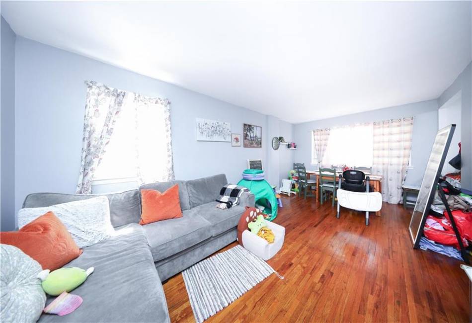 2035 53rd Street, Brooklyn, New York 11234, 5 Bedrooms Bedrooms, ,4 BathroomsBathrooms,Residential,For Sale,53rd,492796