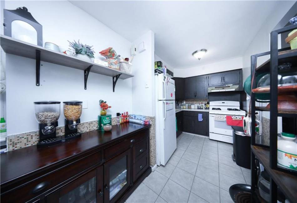 2035 53rd Street, Brooklyn, New York 11234, 5 Bedrooms Bedrooms, ,4 BathroomsBathrooms,Residential,For Sale,53rd,492796