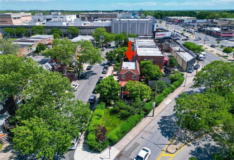 2035 53rd Street, Brooklyn, New York 11234, 5 Bedrooms Bedrooms, ,4 BathroomsBathrooms,Residential,For Sale,53rd,492796