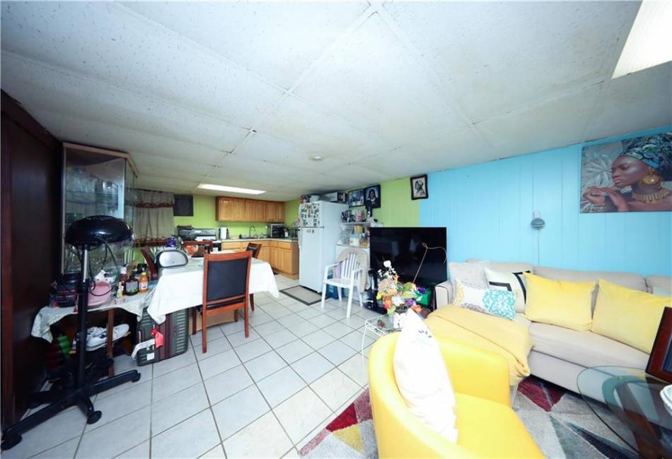 2035 53rd Street, Brooklyn, New York 11234, 5 Bedrooms Bedrooms, ,4 BathroomsBathrooms,Residential,For Sale,53rd,492796