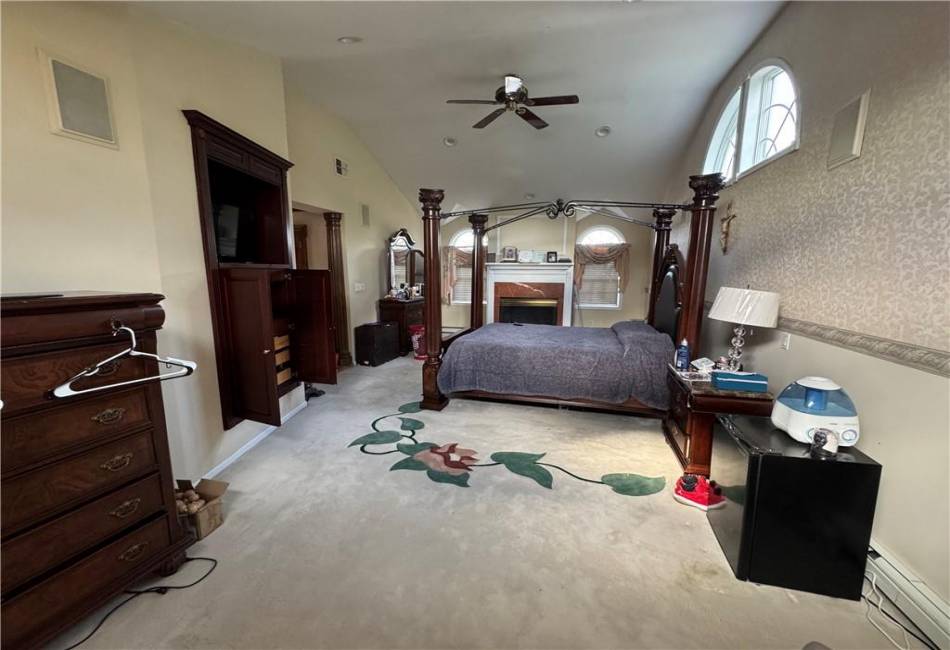 728 Huguenot Avenue, Staten Island, New York 10312, 4 Bedrooms Bedrooms, ,5 BathroomsBathrooms,Residential,For Sale,Huguenot,492806
