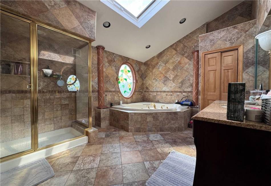 728 Huguenot Avenue, Staten Island, New York 10312, 4 Bedrooms Bedrooms, ,5 BathroomsBathrooms,Residential,For Sale,Huguenot,492806
