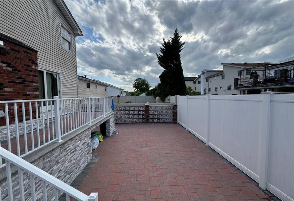 728 Huguenot Avenue, Staten Island, New York 10312, 4 Bedrooms Bedrooms, ,5 BathroomsBathrooms,Residential,For Sale,Huguenot,492806