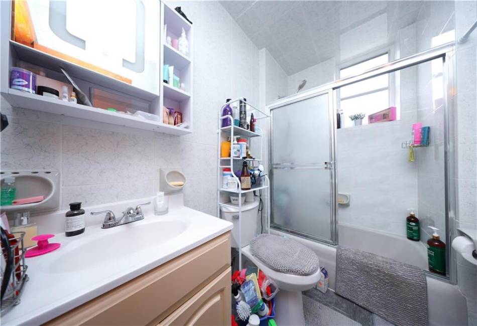 2101 76th Street, Brooklyn, New York 11214, 15 Bedrooms Bedrooms, ,7 BathroomsBathrooms,Residential,For Sale,76th,492813