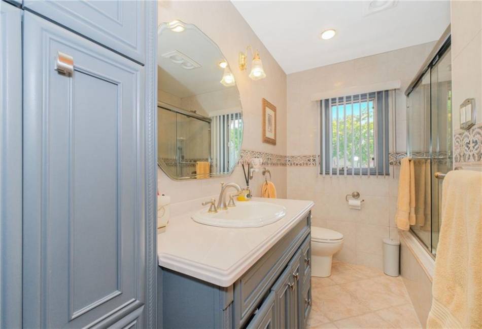 395 Clawson Street, Staten Island, New York 10306, 3 Bedrooms Bedrooms, ,2 BathroomsBathrooms,Residential,For Sale,Clawson,492821