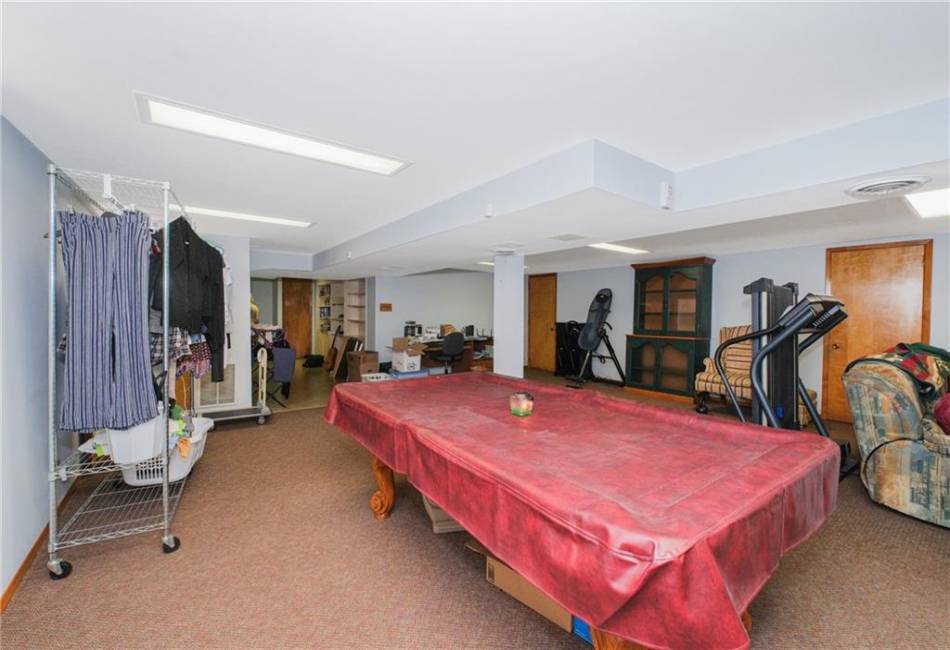 395 Clawson Street, Staten Island, New York 10306, 3 Bedrooms Bedrooms, ,2 BathroomsBathrooms,Residential,For Sale,Clawson,492821