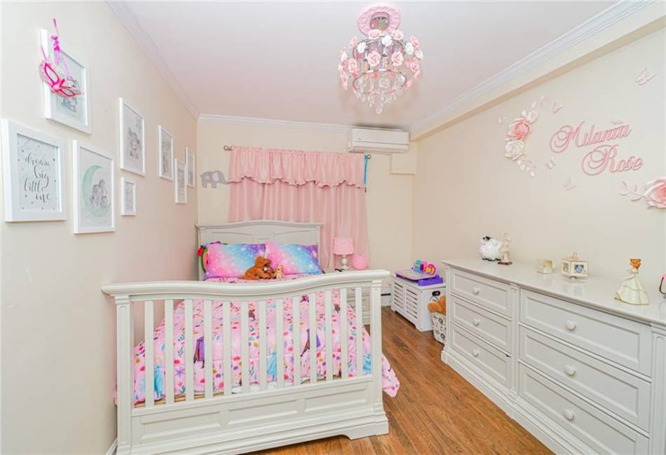 30-30 78th Street, Queens, New York 11370, 3 Bedrooms Bedrooms, ,3 BathroomsBathrooms,Residential,For Sale,78th,492827