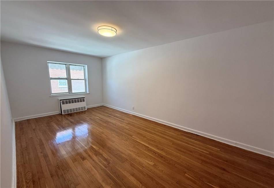 7403 85th Drive, Queens, New York 11421, 5 Bedrooms Bedrooms, ,3 BathroomsBathrooms,Residential,For Sale,85th,492830