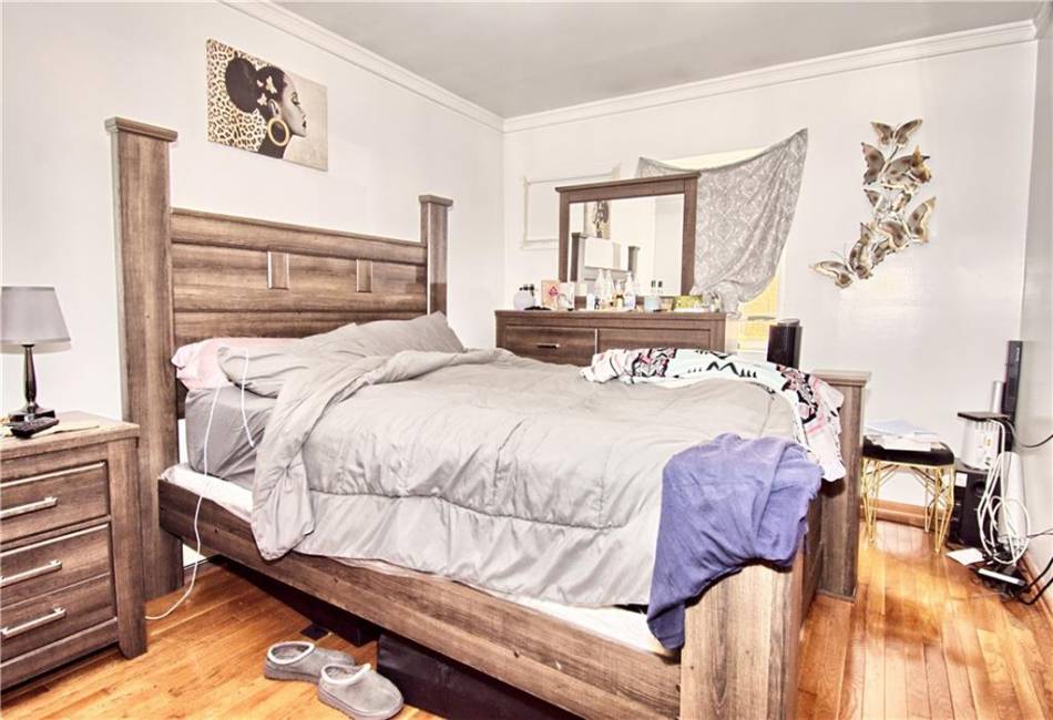 651 21st Street, Brooklyn, New York 11226, 9 Bedrooms Bedrooms, ,6 BathroomsBathrooms,Residential,For Sale,21st,492831