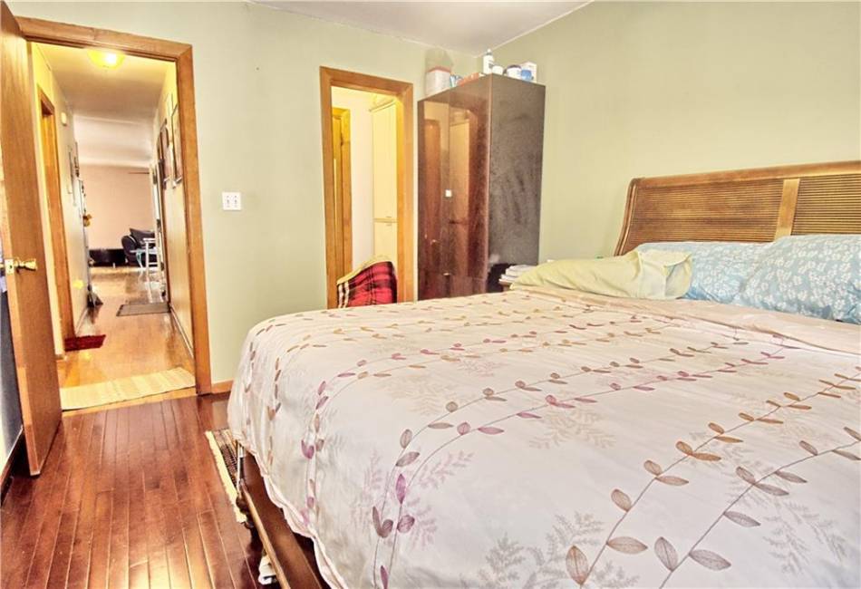 651 21st Street, Brooklyn, New York 11226, 9 Bedrooms Bedrooms, ,6 BathroomsBathrooms,Residential,For Sale,21st,492831
