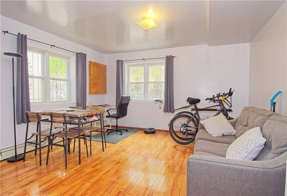 651 21st Street, Brooklyn, New York 11226, 9 Bedrooms Bedrooms, ,6 BathroomsBathrooms,Residential,For Sale,21st,492831