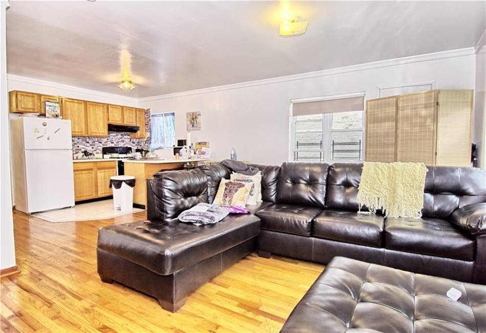 651 21st Street, Brooklyn, New York 11226, 9 Bedrooms Bedrooms, ,6 BathroomsBathrooms,Residential,For Sale,21st,492831