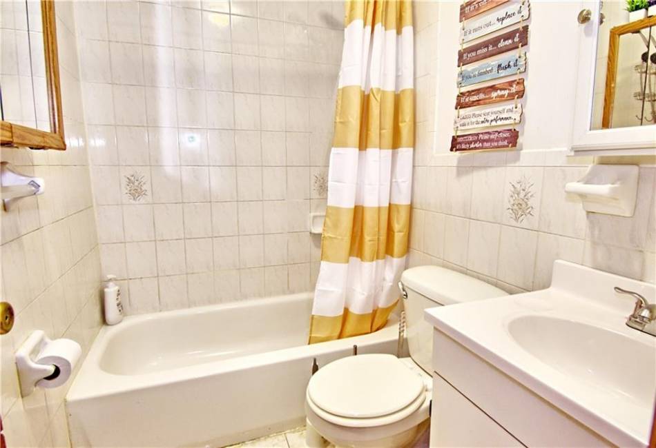 651 21st Street, Brooklyn, New York 11226, 9 Bedrooms Bedrooms, ,6 BathroomsBathrooms,Residential,For Sale,21st,492831