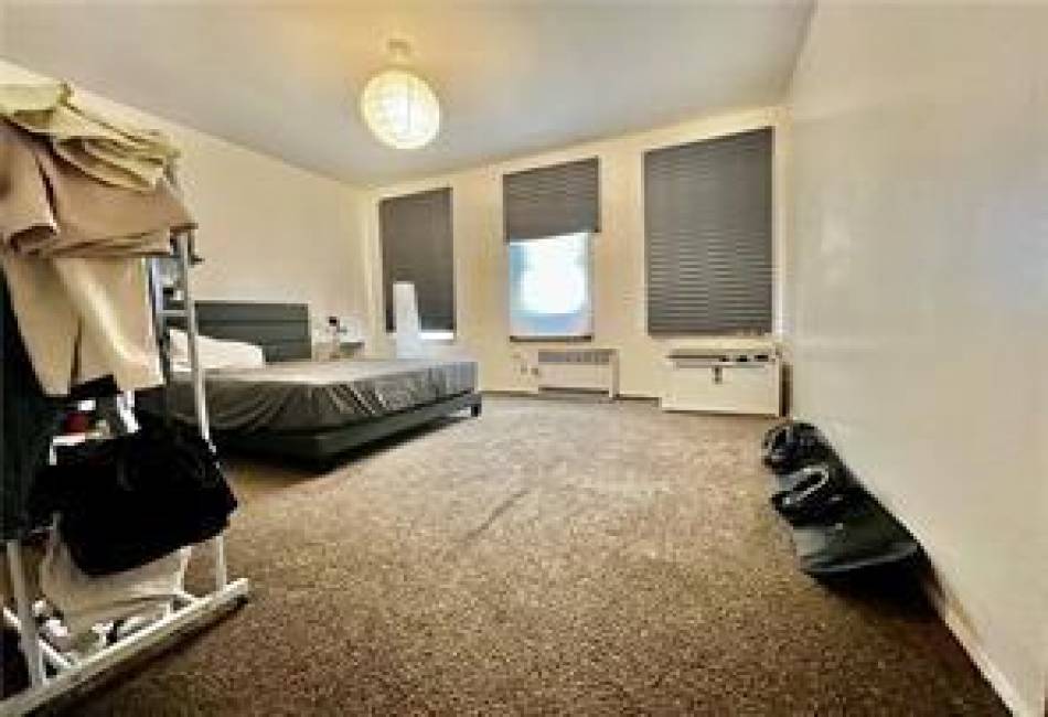 1436 8th Street, Brooklyn, New York 11204, 11 Bedrooms Bedrooms, ,Residential,For Sale,8th,492843