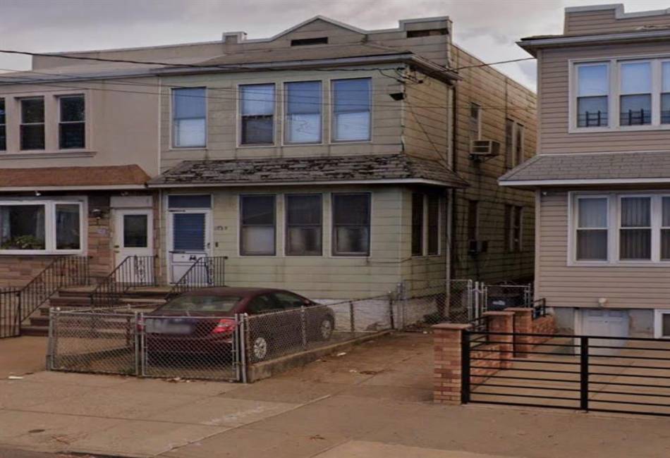 1033 Remsen Avenue, Brooklyn, New York 11236, ,2 BathroomsBathrooms,Residential,For Sale,Remsen,492846