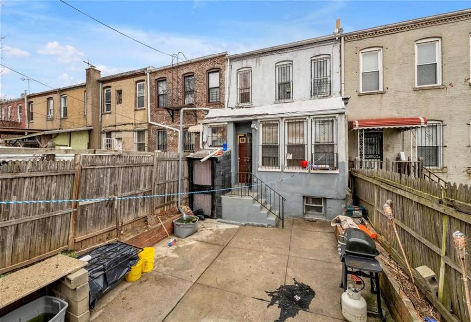 74 Fountain Avenue, Brooklyn, New York 11208, ,Residential,For Sale,Fountain,492848