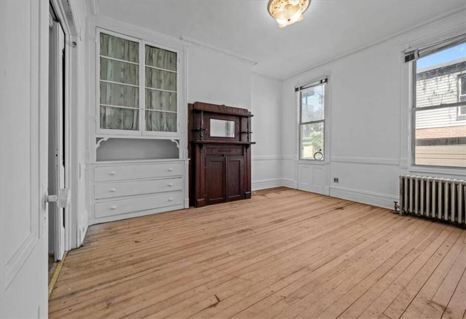 2013 Bleecker Street, Ridgewood, New York 11385, ,Residential,For Sale,Bleecker,492857