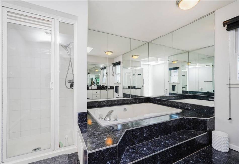 723 Ionia Avenue, Staten Island, New York 10312, 4 Bedrooms Bedrooms, ,3 BathroomsBathrooms,Residential,For Sale,Ionia,492783