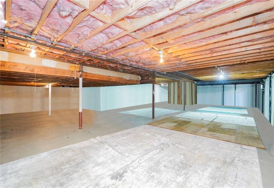 723 Ionia Avenue, Staten Island, New York 10312, 4 Bedrooms Bedrooms, ,3 BathroomsBathrooms,Residential,For Sale,Ionia,492783