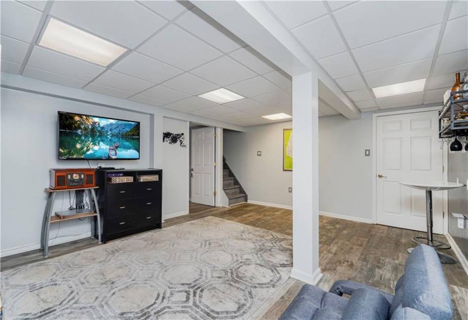 53 Hanover Avenue, Staten Island, New York 10309, 5 Bedrooms Bedrooms, ,4 BathroomsBathrooms,Residential,For Sale,Hanover,492835