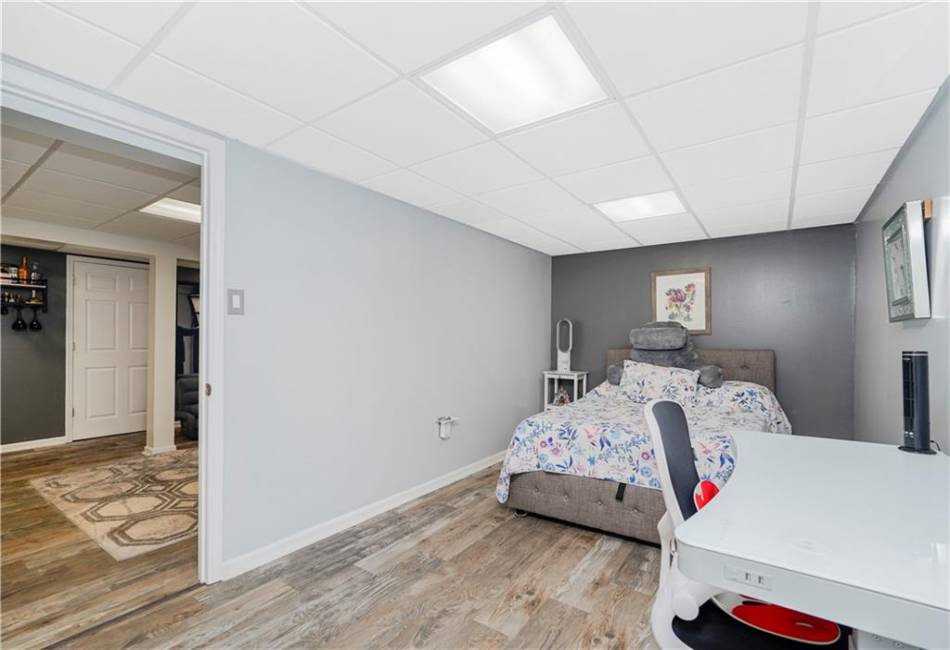 53 Hanover Avenue, Staten Island, New York 10309, 5 Bedrooms Bedrooms, ,4 BathroomsBathrooms,Residential,For Sale,Hanover,492835