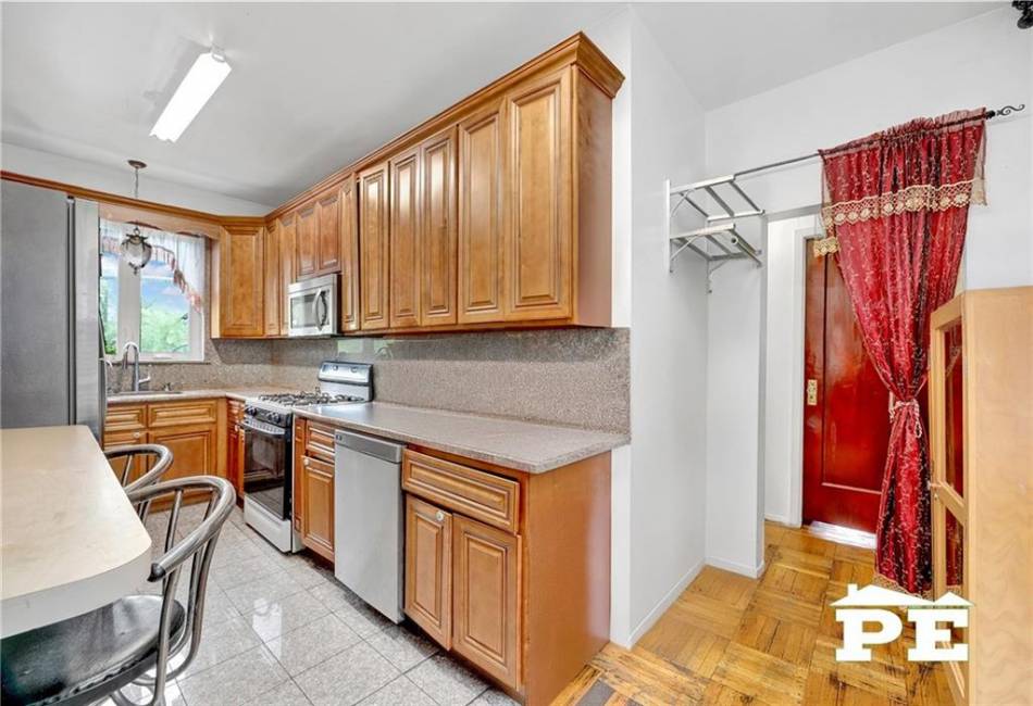 1201 10th Street, Brooklyn, New York 11230, 5 Bedrooms Bedrooms, ,4 BathroomsBathrooms,Residential,For Sale,10th,492836