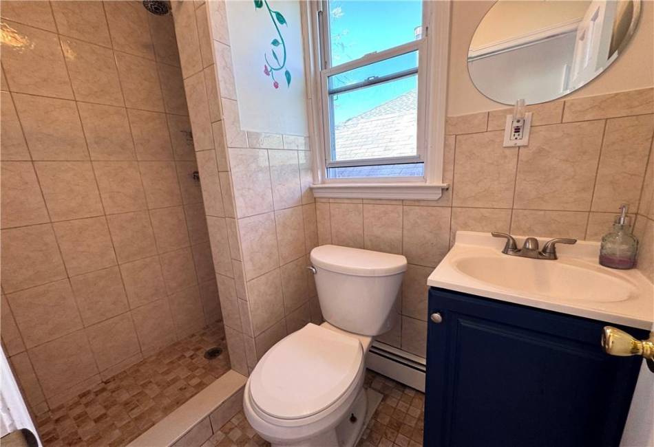 314 Beach 101st Street, Rockaway Park, New York 11694, 3 Bedrooms Bedrooms, ,1 BathroomBathrooms,Rental,For Sale,Beach 101st,492870