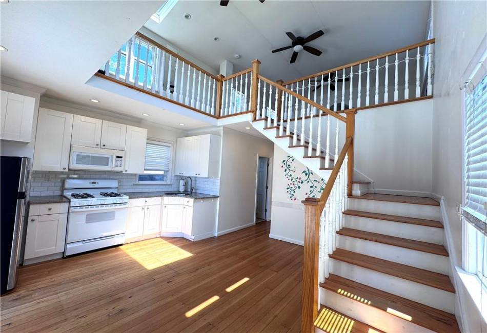 314 Beach 101st Street, Rockaway Park, New York 11694, 3 Bedrooms Bedrooms, ,1 BathroomBathrooms,Rental,For Sale,Beach 101st,492870