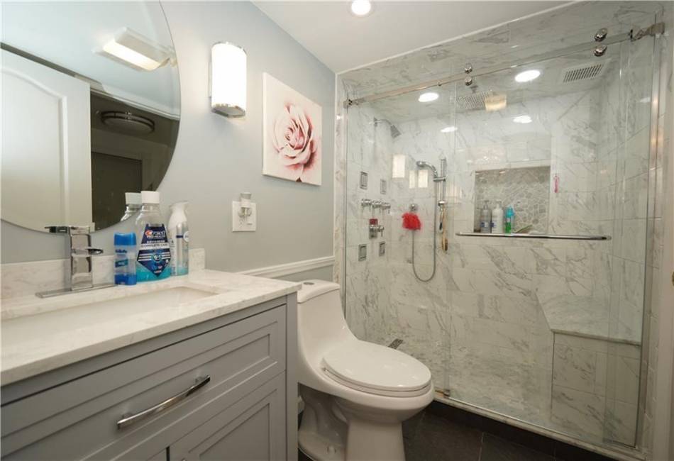48 Draper Place, New Springville, New York 10314, 6 Bedrooms Bedrooms, ,4 BathroomsBathrooms,Residential,For Sale,Draper,492873