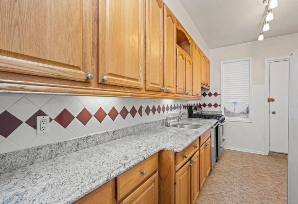 2117 East 38th Street, Brooklyn, New York 11234, 3 Bedrooms Bedrooms, ,2 BathroomsBathrooms,Residential,For Sale,East 38th Street,492879