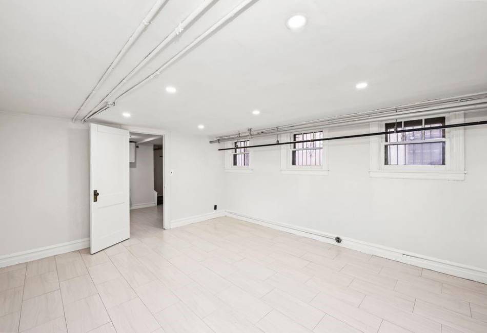 2117 East 38th Street, Brooklyn, New York 11234, 3 Bedrooms Bedrooms, ,2 BathroomsBathrooms,Residential,For Sale,East 38th Street,492879