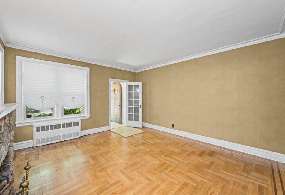 2117 East 38th Street, Brooklyn, New York 11234, 3 Bedrooms Bedrooms, ,2 BathroomsBathrooms,Residential,For Sale,East 38th Street,492879