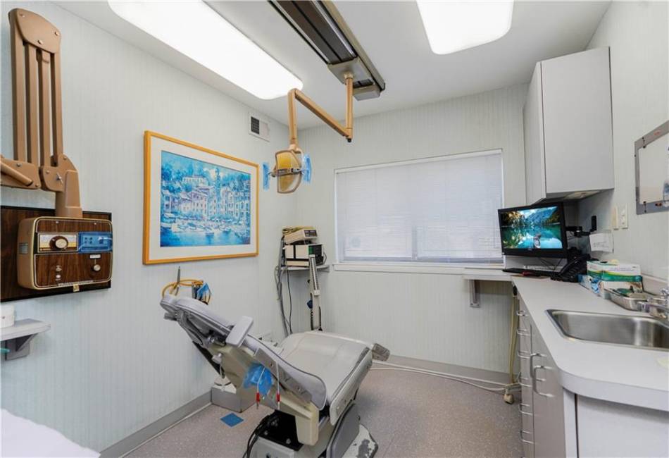 3377 Richmond Avenue, Brooklyn, New York 10312, ,Rental,For Sale,Richmond,489919