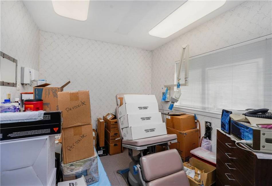 3377 Richmond Avenue, Brooklyn, New York 10312, ,Rental,For Sale,Richmond,489919