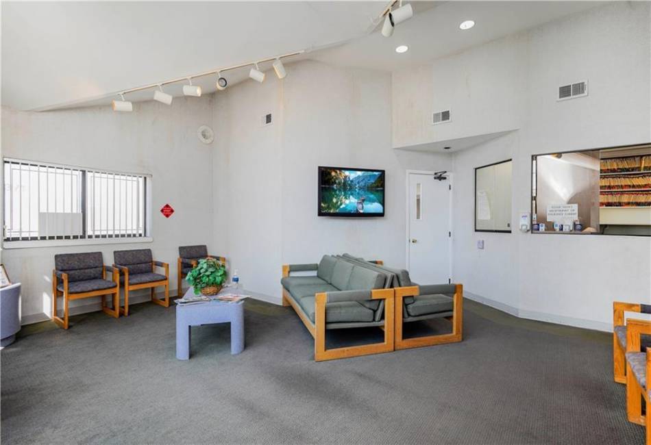 3377 Richmond Avenue, Brooklyn, New York 10312, ,Rental,For Sale,Richmond,489919
