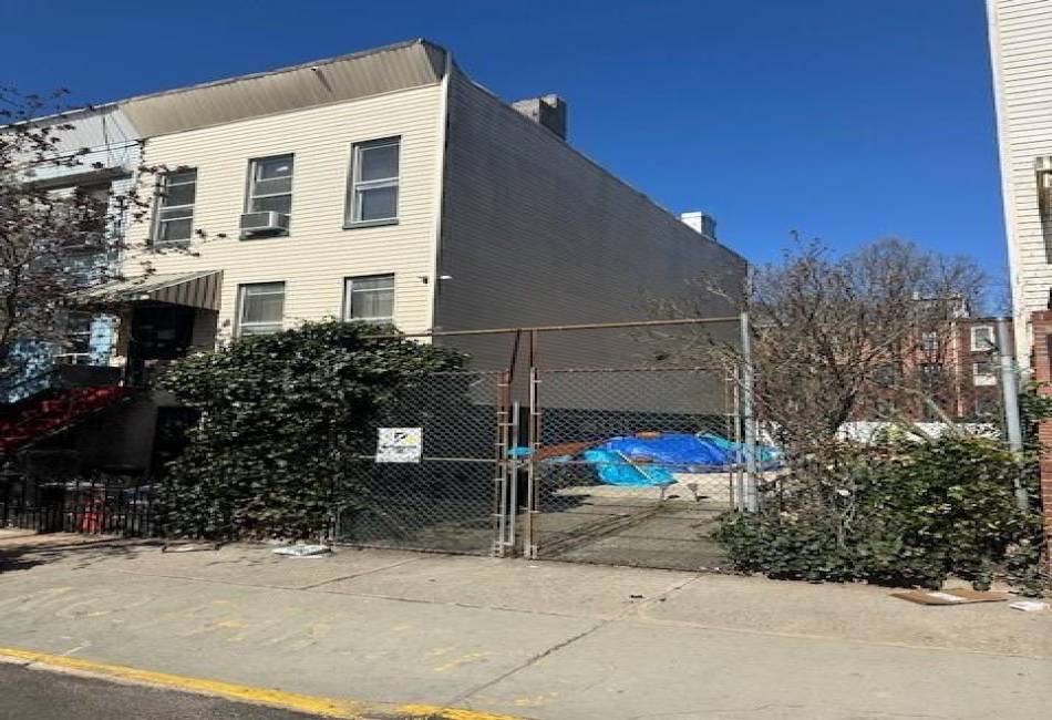 35 Cornelia Street, Brooklyn, New York 11221, ,Residential,For Sale,Cornelia,490781