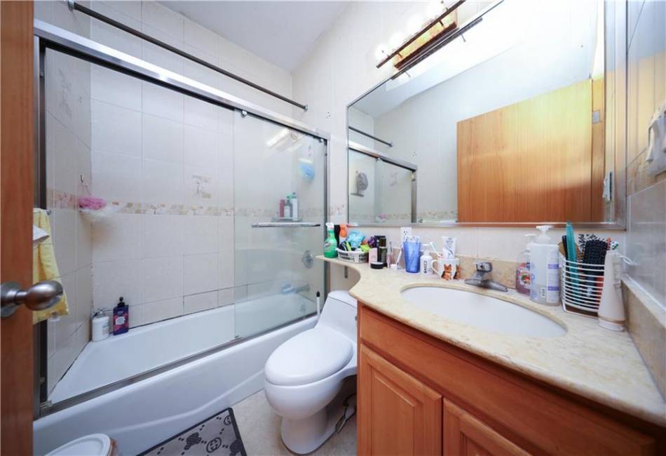 462 52nd Street, Brooklyn, New York 11220, 1 Bedroom Bedrooms, ,1 BathroomBathrooms,Residential,For Sale,52nd,492847