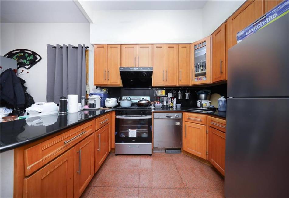 462 52nd Street, Brooklyn, New York 11220, 1 Bedroom Bedrooms, ,1 BathroomBathrooms,Residential,For Sale,52nd,492847