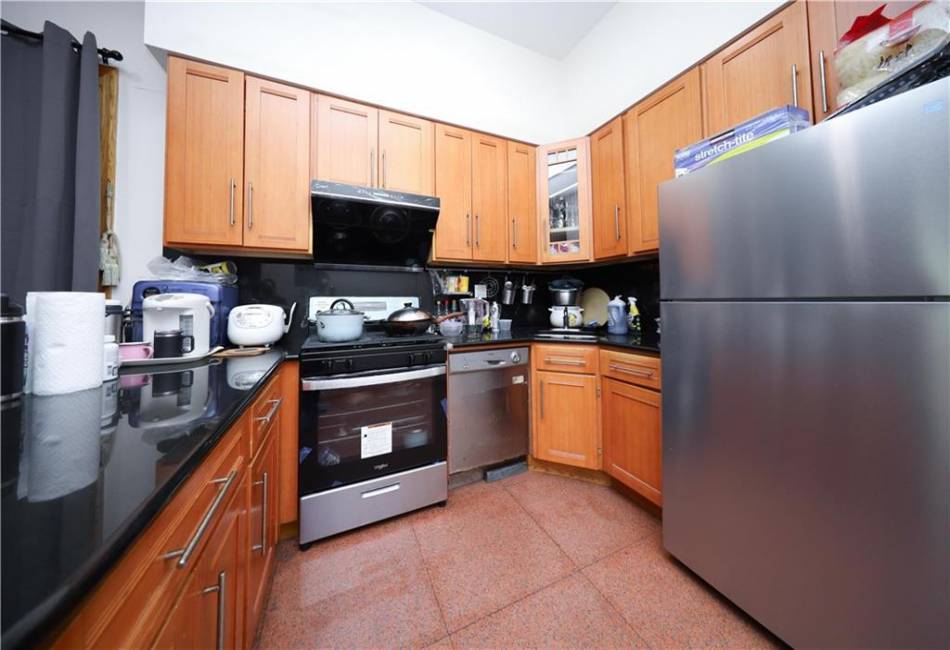 462 52nd Street, Brooklyn, New York 11220, 1 Bedroom Bedrooms, ,1 BathroomBathrooms,Residential,For Sale,52nd,492847